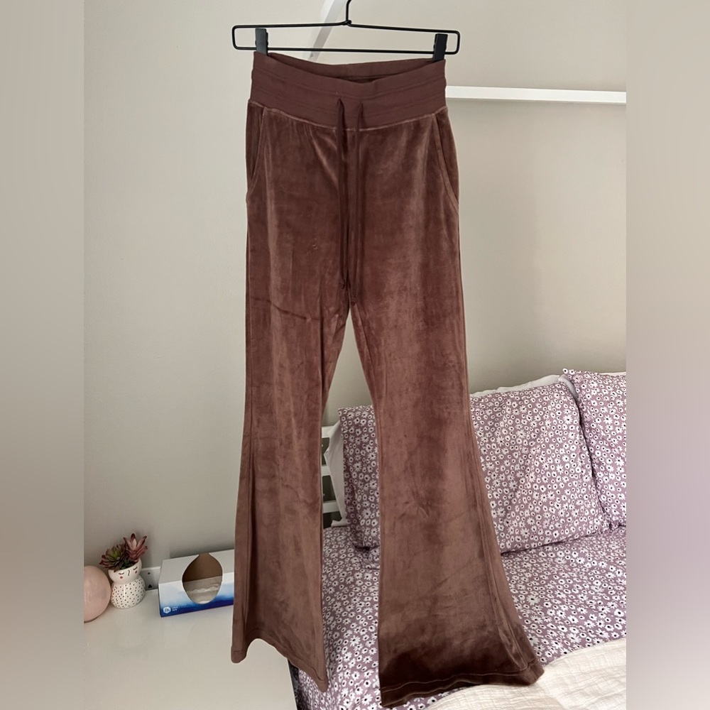 Aerie. Pants. Brown